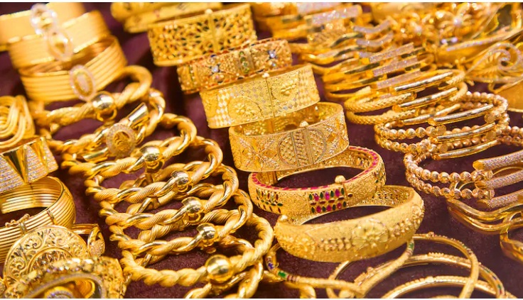 रिकॉर्ड नौ सप्ताह की बढ़त के बाद सोने के दाम में आई बड़ी गिरावट