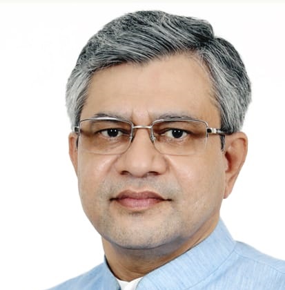 रेल मंत्रालय ने जबलपुर रेल मंडल के श्रीधाम-भदनपुर रेलखंड पर 2 x 25 केवी नए ट्रैक्शन सिस्टम को दी मंजूरी, बढ़ेगी रफ्तार