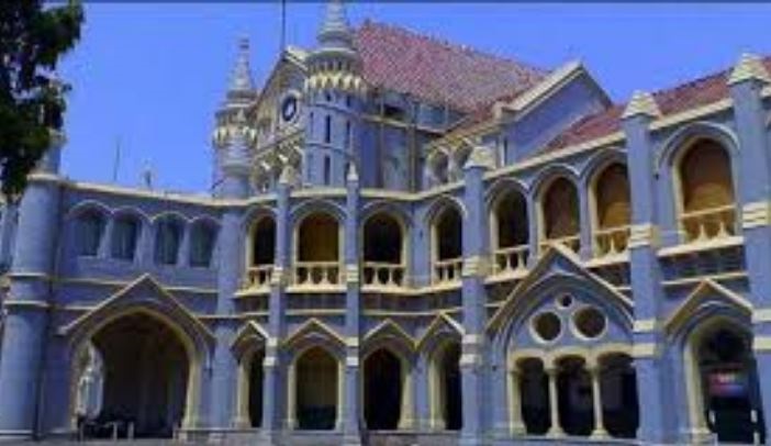 एमपी में टीचरों की ई-अटेंडेंस पर हाईकोर्ट में सुनवाई, पेश किया हलफनामा, 7 नवम्बर को होगी अगली सुनवाई