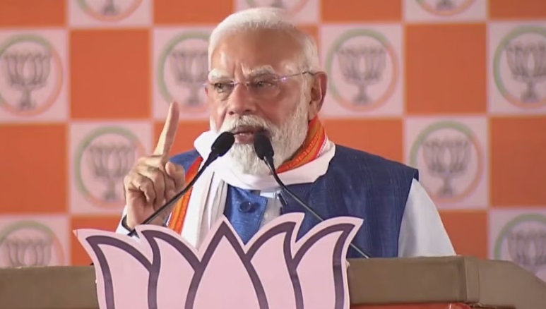 मोदी का तीखा वार बिहार में बोले, आरजेडी ने कांग्रेस की कनपटी पर ‘कट्टा’ रखकर छीना मुख्यमंत्री पद