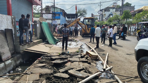 अब वक्त है जबलपुर बोले-मेरा शहर, मेरा लेफ्ट टर्न; जब ट्रैफिक सुधरेगा