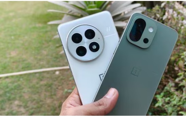 वनप्लस 13 और 13एस के यूज़र्स के लिए खुशखबरी, भारत में शुरू हुआ ऑक्सीजनओएस 16 अपडेट, एआई फीचर्स और नए इंटरफेस के साथ मिलेगा नया अनुभव