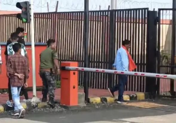 वन बिलाव को समझ बैठे तेंदुआ, डुमना विमानतल पर मचा हड़कम्प, पहुंची वन विभाग की टीम, तलाश जारी 