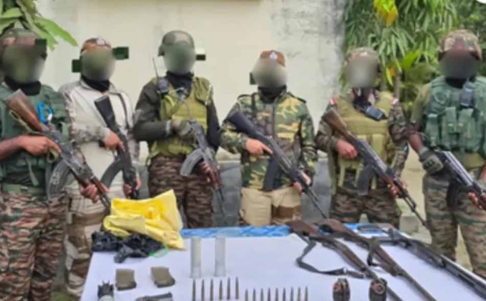 सुरक्षा बलों के साथ मुठभेड़ : मणिपुर में 4 कुकी उग्रवादी ढेर, अभियान अभी भी जारी