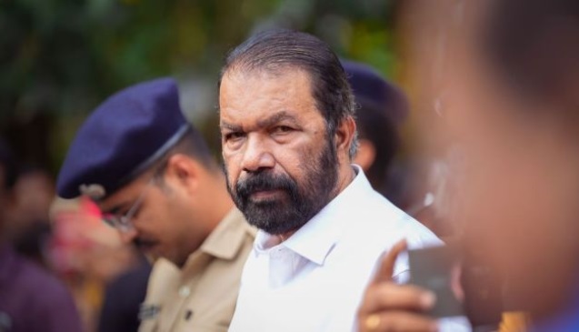 वंदे भारत उद्घाटन में छात्रों से RSS गीत गवाने पर केरल में मचा राजनीतिक तूफ़ान, शिक्षा मंत्री ने दी सख्त चेतावनी और जांच के आदेश