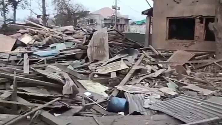 सुरक्षा एजेंसियों की  दिल्ली ब्लास्ट में बड़ी कार्रवाई, कश्मीर में आईईडी से उड़ाया डॉ. उमर का घर