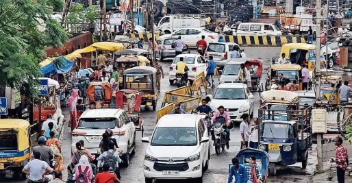 जबलपुर की ठहरी रफ्तार पर भड़का सोशल मीडिया: विकास यात्रा में बराबरी का हक, ‘बीच का शहर’ कहना अब स्वीकार्य नहीं