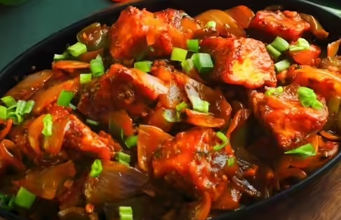 मंडे ब्लूज़ को दूर भगाने वाला परफेक्ट डिनर -कुंग पाओ पनीर