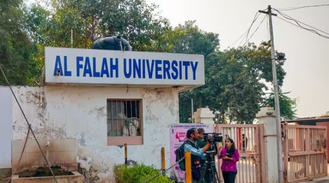 लाल किला धमाका मामले में ईडी ने अल फलाह चेयरमैन जावेद अहमद सिद्दीकी को किया गिरफ्तार