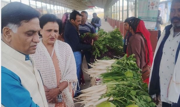 जबलपुर के कृषि उपज मंडी परिसर में शुरु हुआ जैविक बाजार, रसायन मुक्त सब्जियां, मिलेट्स खरीद सकेगें शहरवासी