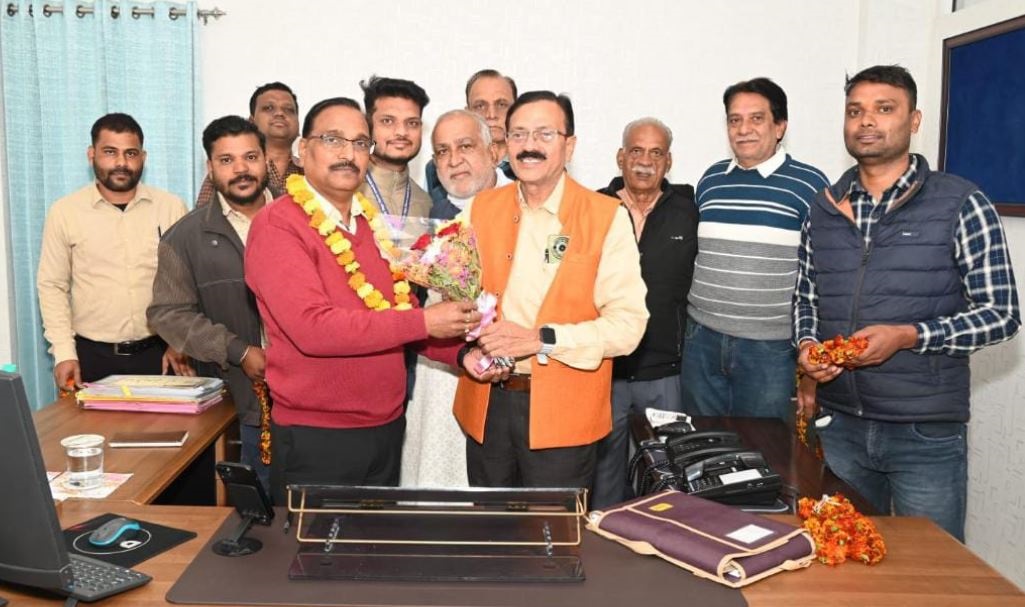 बेहतर उपभोक्ता सेवा के देने साथ बिजली कंपनी अपने कार्मिकों के प्रति भी अति संवेदनशील है- मुख्य अभियंता