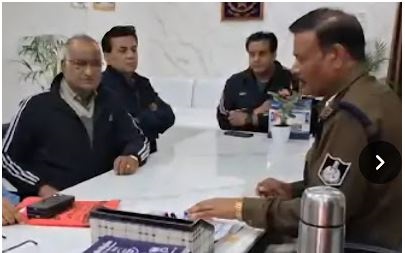 जबलपुर में ATS अधिकारी बनकर रिटायर्ड अधिकारी को किया डिजीटल अरेस्ट, 32 लाख रुपए हड़पे..!