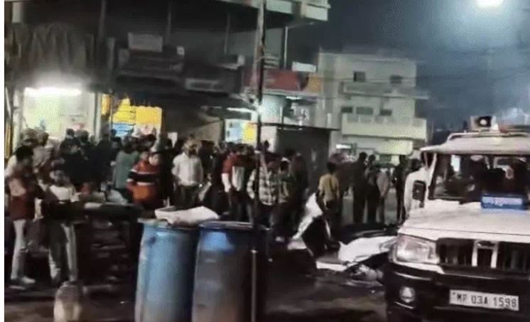 जबलपुर में सुबह 5 बजे तक हटाए गए अतिक्रमण, गोहलपुर, हनुमानताल, मदार टेकरी में तैनात रहा पुलिस बल