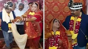 पूर्व मंत्री दीपक जोशी सुर्खियों में आये, कांग्रेस नेत्री संग विवाह की तस्वीरें हुई वायरल