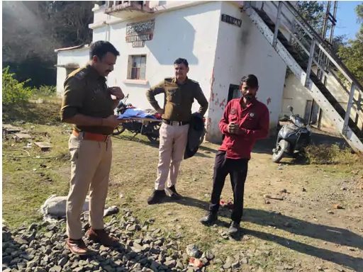 एमपी: बीना में रेलवे केबिन में मिला नर कंकाल, सफाई करने पहुंची टीम ने देखा, मचा हड़कम्प