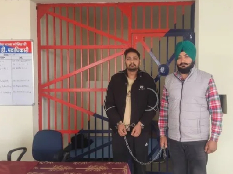 देश की सुरक्षा से खिलवाड़ करने वाले नार्को आतंकी मॉड्यूल का भंडाफोड़, बिहार बॉर्डर से पकड़ा गया सेना का भगोड़ा जवान