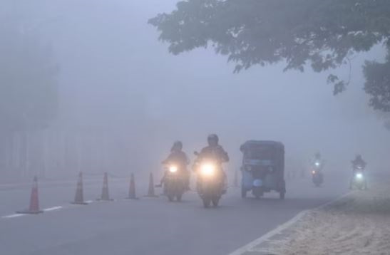 कड़ाके की ठंड और घने कोहरे ने बढ़ाई मुश्किलें, जबलपुर सहित आसपास के जिलों में शीतलहर का ऑरेंज अलर्ट