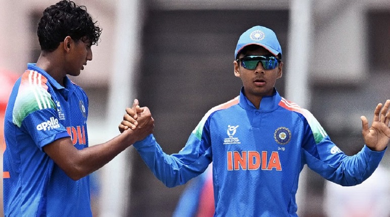 बारिश के साए में भारत ने शुरुआती झटकों से उबरकर अमेरिका को हराया अंडर 19 विश्व कप में जीत के साथ शानदार आगाज