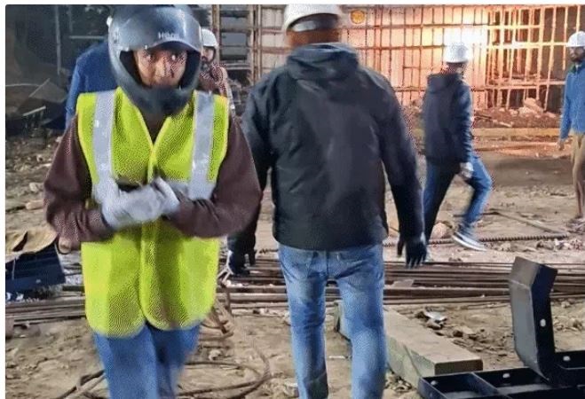 फ्लाईओवर के पिलर का फे्रम गिरा, श्रमिक की मौत, जबलपुर में बन रहे ब्रिज पर हादसा, दिल्ली से आएगी जांच टीम