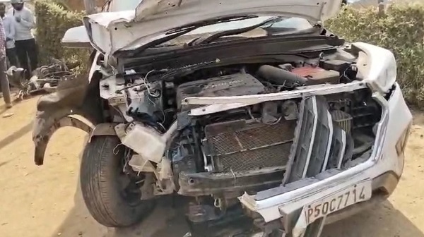 एमपी: बालाघाट में क्रेटा- बाइक की भीषण भिड़ंत में बिजली विभाग के दो ठेकेदारों की मौत