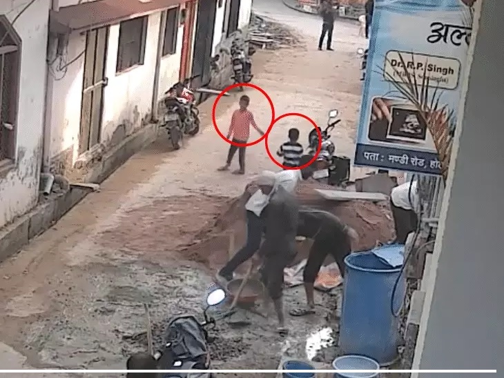 टीकमगढ़ में दुखद हादसा, सेप्टिक टैंक में डूबने से दो सगे मासूम भाइयों की मौत