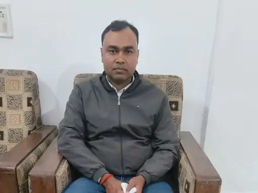 लोकायुक्त ने सिंगरौली में पटवारी को 10 हजार की रिश्वत लेते रंगे हाथ पकड़ा, जमीन बंटवारे करने के लिए मांगा था रुपये