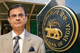 आरबीआई ने रेपो रेट में नहीं किया बदलाव, ईएमआई पर राहत की उम्मीदों को लगा झटका