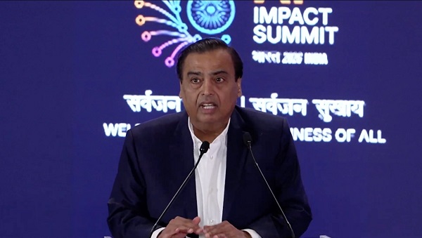 मुकेश अंबानी का बड़ा ऐलान डेटा की तरह सस्ती होगी एआई जियो जोड़ेगा भारत को इंटेलिजेंस युग से