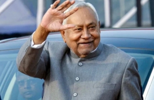 होली के रंगों के बीच बिहार की राजनीति में बड़ा उलटफेर संभव राज्यसभा जाने की अटकलों से सियासी पारा चढ़ा