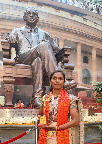 बस्तर की सरपंच जयंती कश्यप दिल्ली में हुई सम्मानित