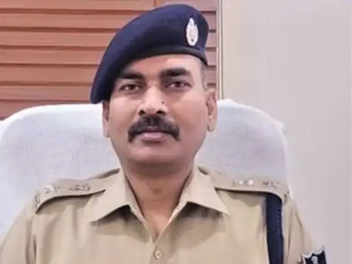 जबलपुर: सार्वजनिक स्थानों पर शराब पीने-पिलवाने वालोंं की खैर नहीं, पुलिस ने चलाया अभियान, 26 लोग गिरफ्तार