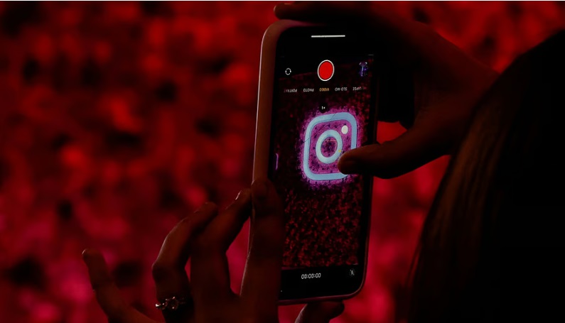 इंस्टाग्राम डीएम में एआई वॉइस इफेक्ट्स फीचर लॉन्च वॉइस नोट्स अब और इंटरैक्टिव और मजेदार