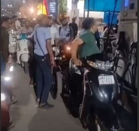 जबलपुर कलेक्टर बोले, नहीं है पेट्रोल-डीजल, गैस की कमी, जिले में पर्याप्त स्टॉक, अफवाहों पर ध्यान न दें