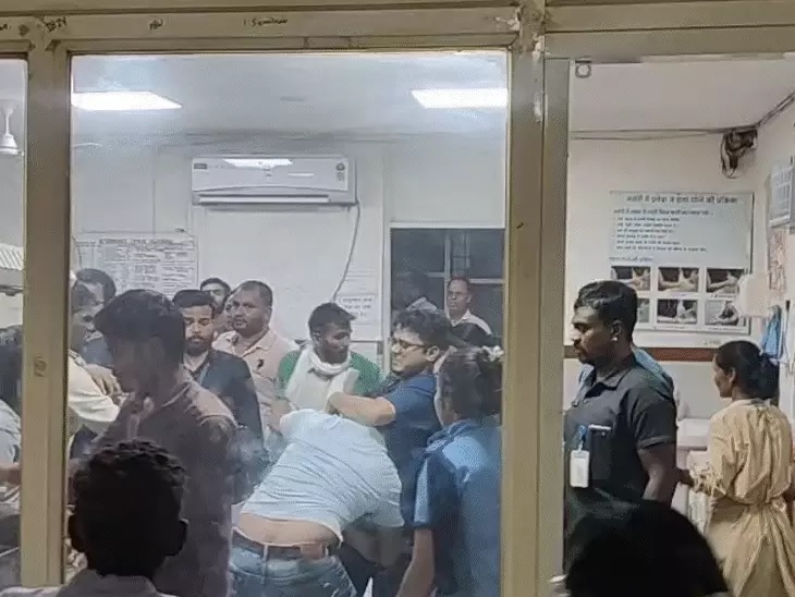 जबलपुर मेडिकल कॉलेज में शॉर्ट सर्किट, से अफरातफरी, मासूम की मौत पर हंगामा, परिजन-डॉक्टर आपस में भिड़े