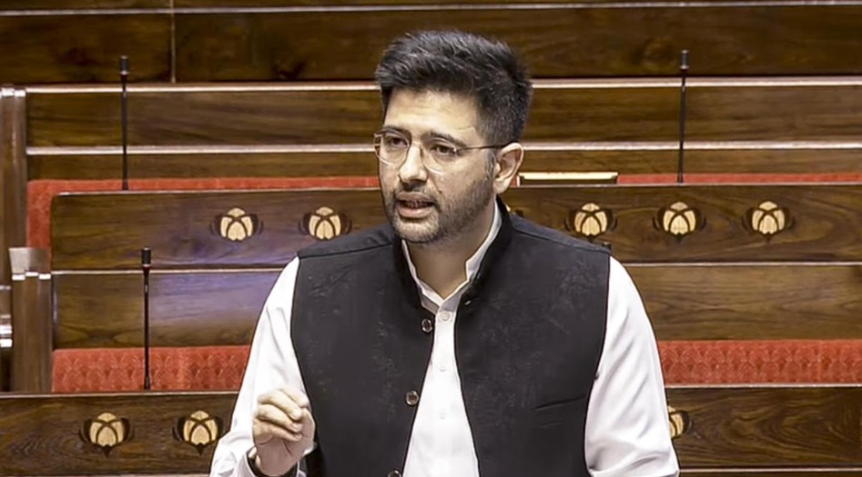 राज्यसभा सांसद राघव चड्ढा ने पंजाब के मुद्दों पर अपनी सक्रियता का वीडियो साझा कर विरोधियों को दिया करारा जवाब