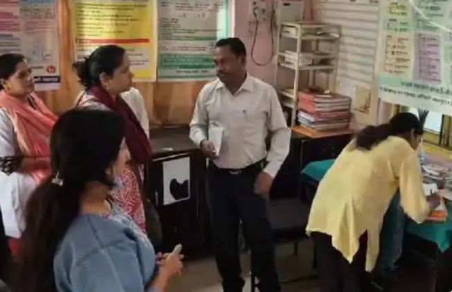 जबलपुर में संजीवनी क्लीनिक घोटाला, न डाक्टर को कुर्सी मिली, न मरीज को दवाईयां, कागजों में हो गया सारा खेल
