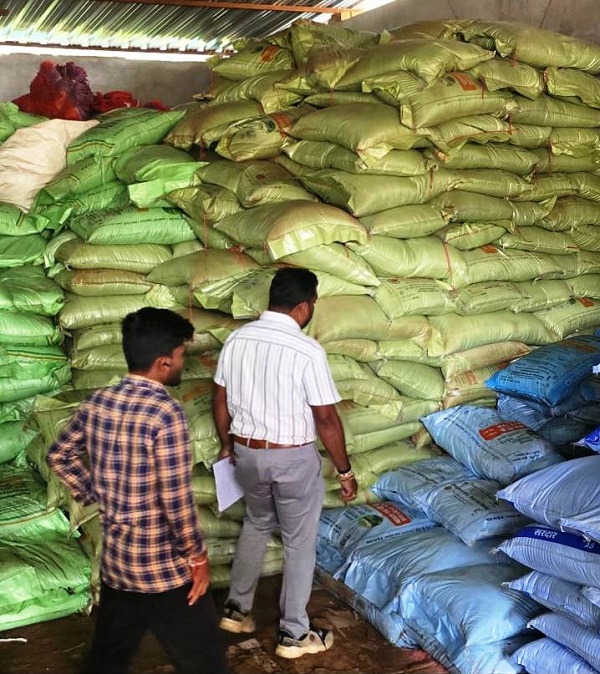 रायपुर : गौतम कृषि केंद्र के क्रय-विक्रय पर प्रतिबंध, गड़बड़ी मिलने पर कृषि विभाग ने की कार्रवाई