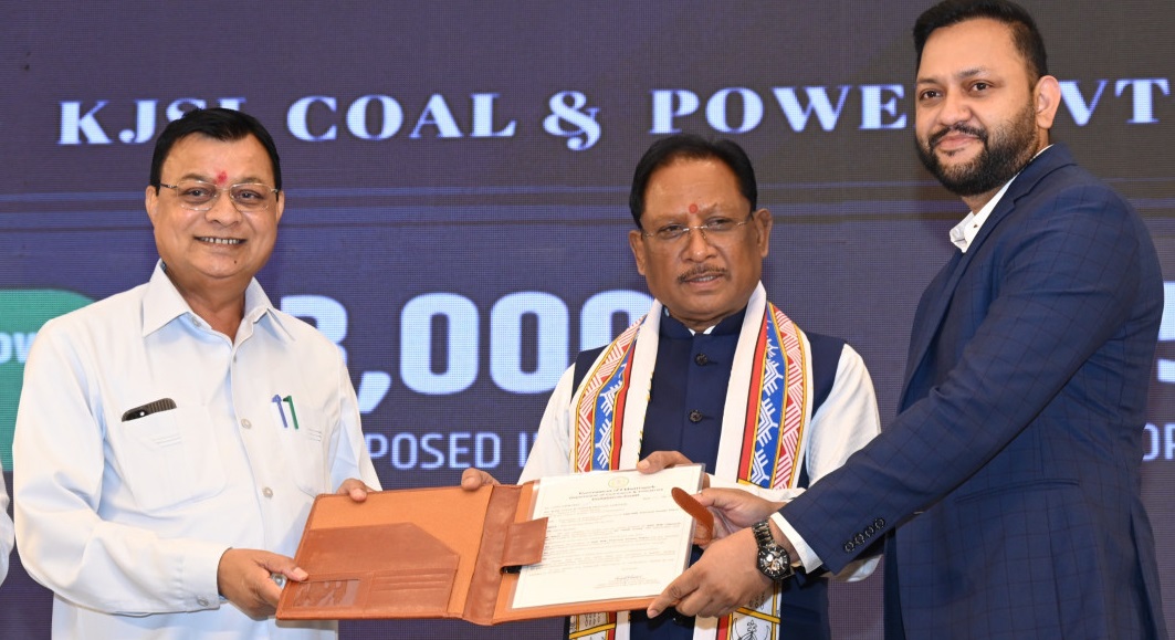 उद्योग और श्रम विभाग के आपसी समन्वय से संवर रहा है छत्तीसगढ़