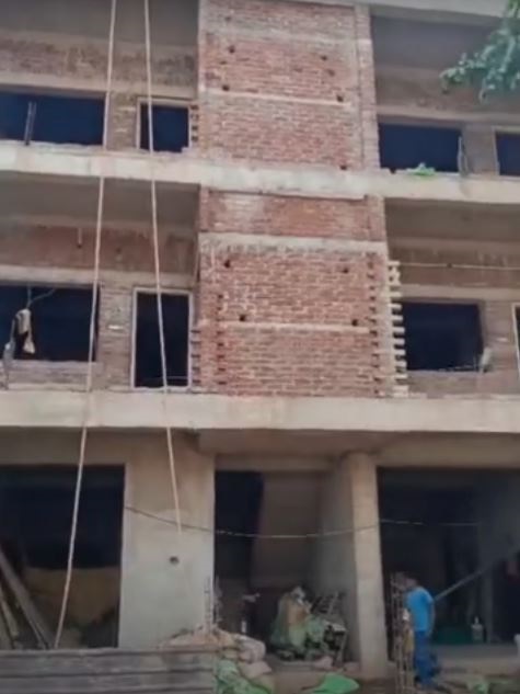 जबलपुर में बिल्डिंग से गिरकर मजदूर की दर्दनाक मौत, सेंटरिंग बांधते वक्त हादसा