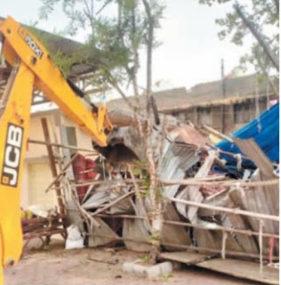 जबलपुर: छावनी बोर्ड की बड़ी कार्रवाई, वर्षों पुराने अवैध निर्माणों पर कार्रवाई, किये जमींदोज