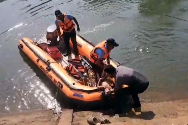 जबलपुर: नर्मदा नदी के बरगी नहर में डूबी तीसरी किशोरी का शव मिला, रील बनाने के दौरान 3 की हुई है मौत