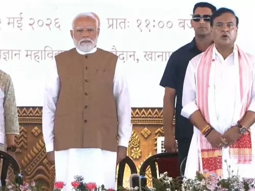 असम के हिमंता दूसरी बार सीएम बने, 2 बीजेपी और 2 सहयोगी दलों से मंत्री बने, मोदी-शाह मौजूद रहे