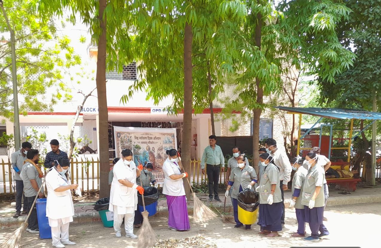 केंद्रीय रेलवे चिकित्सालय जबलपुर में स्वच्छता एवं कचरा पृथक्करण कार्यक्रम आयोजित