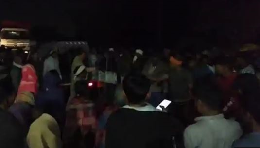 जबलपुर के पाटन में ट्रक के कुचलने से युवक की मौत, गुस्साए लोगों ने किया पथराव