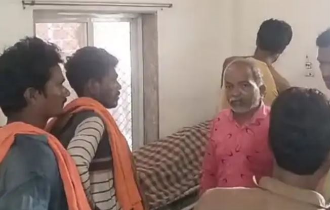 जबलपुर: बेटे ने टेबल फेन से हमला कर मां की हत्या की, पत्नी से झगड़ा होते देख बीच बचाव करने आई थी