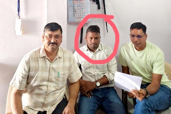 नामांतरण के नाम पर पटवारी ले रहा था रिश्वत, जबलपुर लोकायुक्त टीम की गोटेगांव में कार्रवाई, आरोपी गिरफ्तार