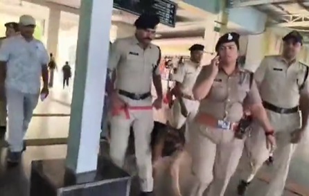 प्रधानमंत्री के प्रस्तावित नरसिंहपुर दौरे से पहले हाई अलर्ट, रेलवे स्टेशन पर सघन सुरक्षा जांच जारी