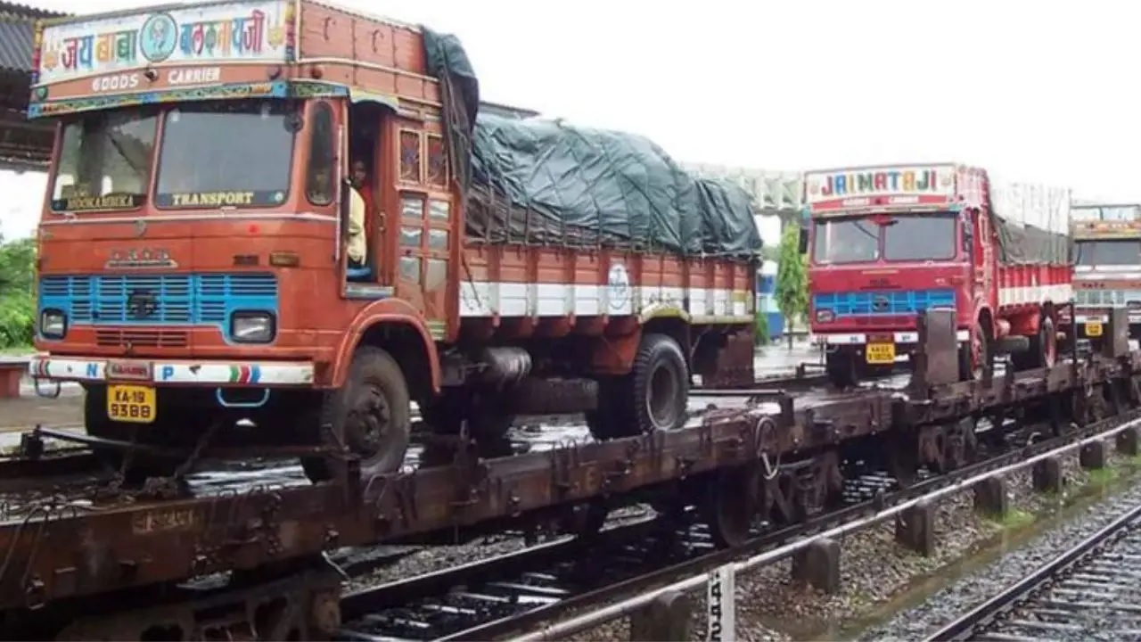 रेलवे से माल ढुलाई हुई सस्ती, व्यापारियों को बड़ी राहत, इन किन सामानों पर लागू होगी छूट