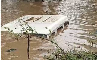 जबलपुर के बेलखेड़ा में रपटा से निकाली बुलेरो गाड़ी पानी के बहाव में बही, चालक की मौत