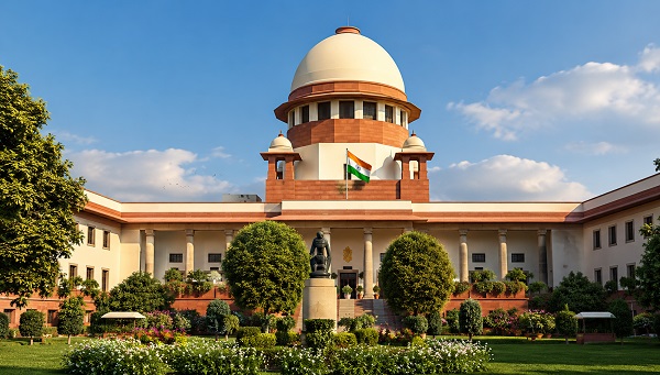 सुप्रीम कोर्ट ने कहा मामूली विसंगतियों के आधार पर रजिस्टर्ड सेल डीड को खारिज नहीं किया जा सकता